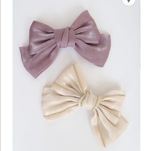 Lulus Lilac and beige oversized bow hair clips